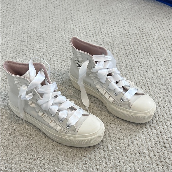 Converse Shoes - Converse Chuck Taylor Lift Hi Leather Sneakers with Ruffle Detail